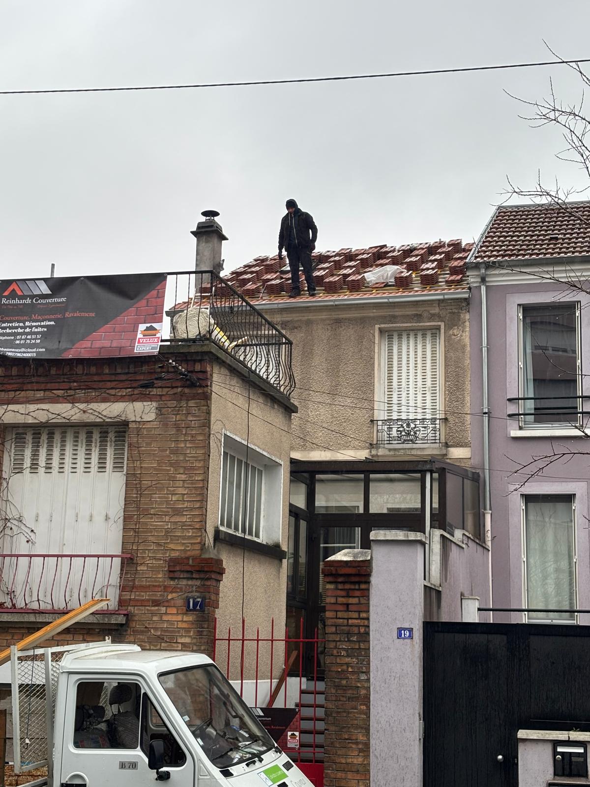 Artisans charpentiers à Montreuil (93100) en Seine-Saint-Denis (93)