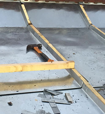 Artisans zingueurs à Montreuil (93100) en Seine-Saint-Denis (93)